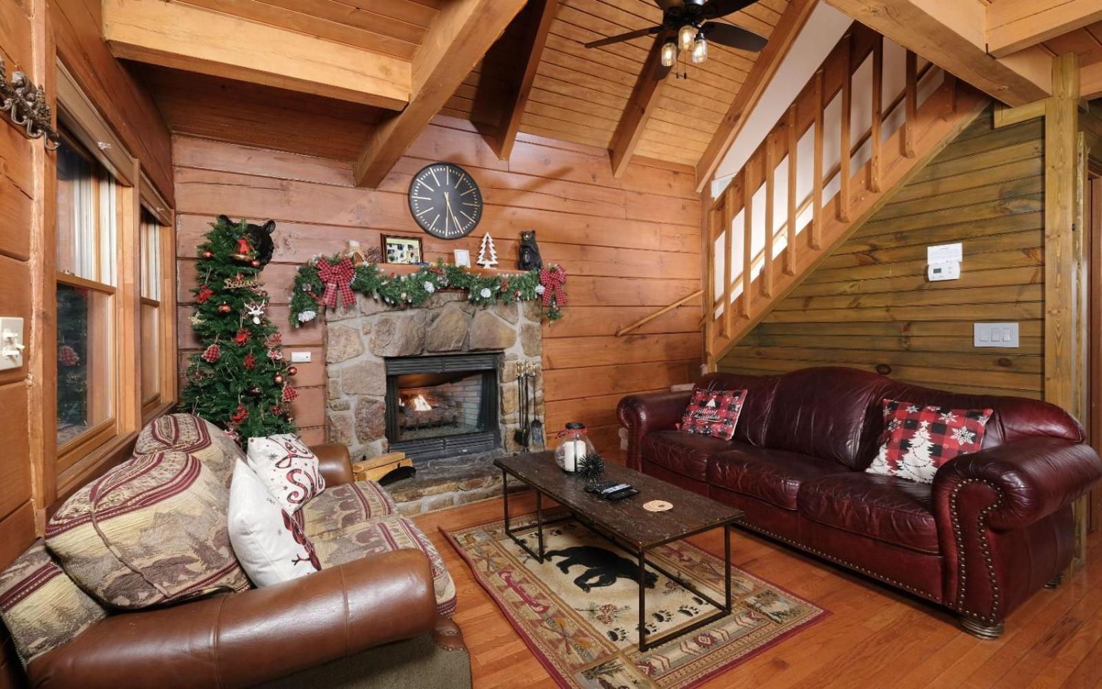 Queen Of The Hills The Perfect Cabin Villa Gatlinburg Exterior photo